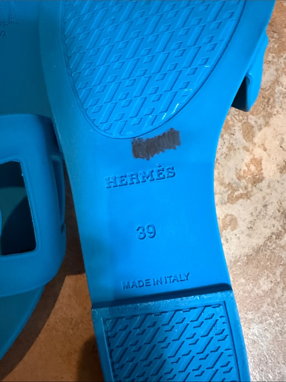 Hermes Bright Blue Oran Rubber Slide Sandals - Picture 4 of 6